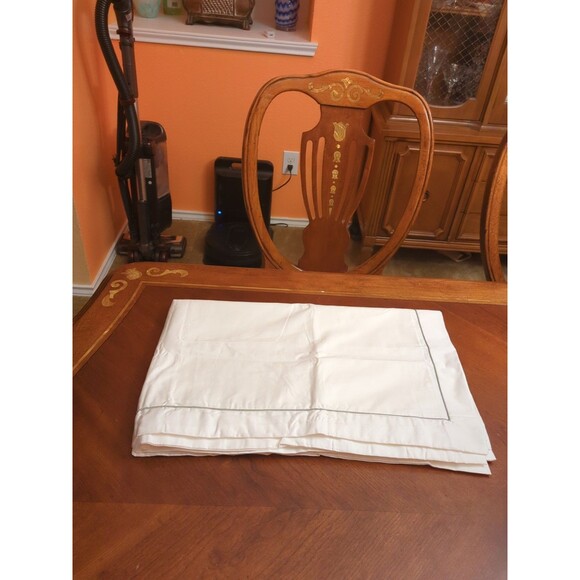 Hilton Hotel Pillowcase Sham White Sateen With Gray Stripe King Set 2 - Picture 6 of 15